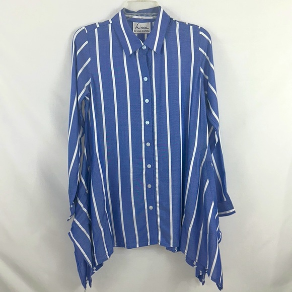 Linea by Louis Dell’Olio Blue & White Button Down Handkerchief Hem Blous… - Picture 3 of 9